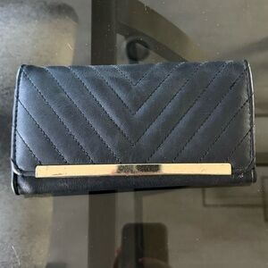 Elegant Black & Gold Women's Wallet